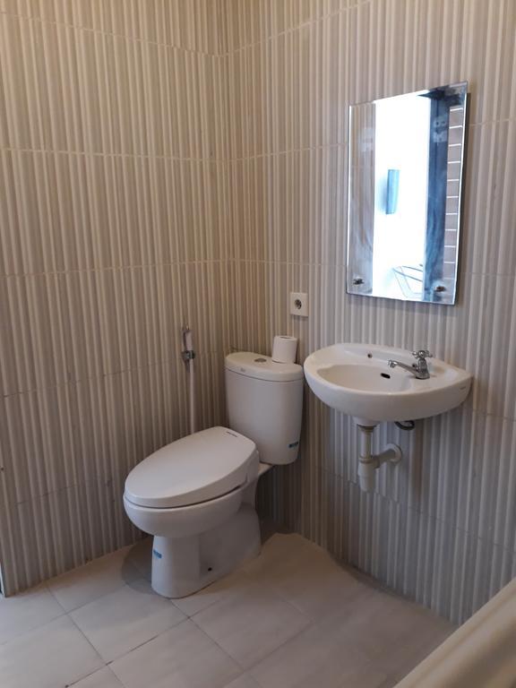 Kubu Anyar Hotel Kuta Lombok Exteriör bild