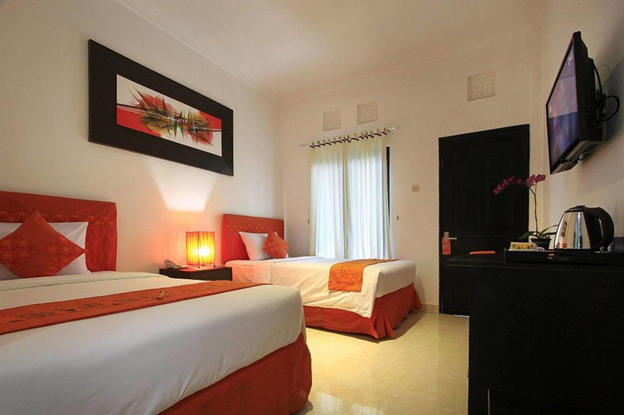 Kubu Anyar Hotel Kuta Lombok Exteriör bild