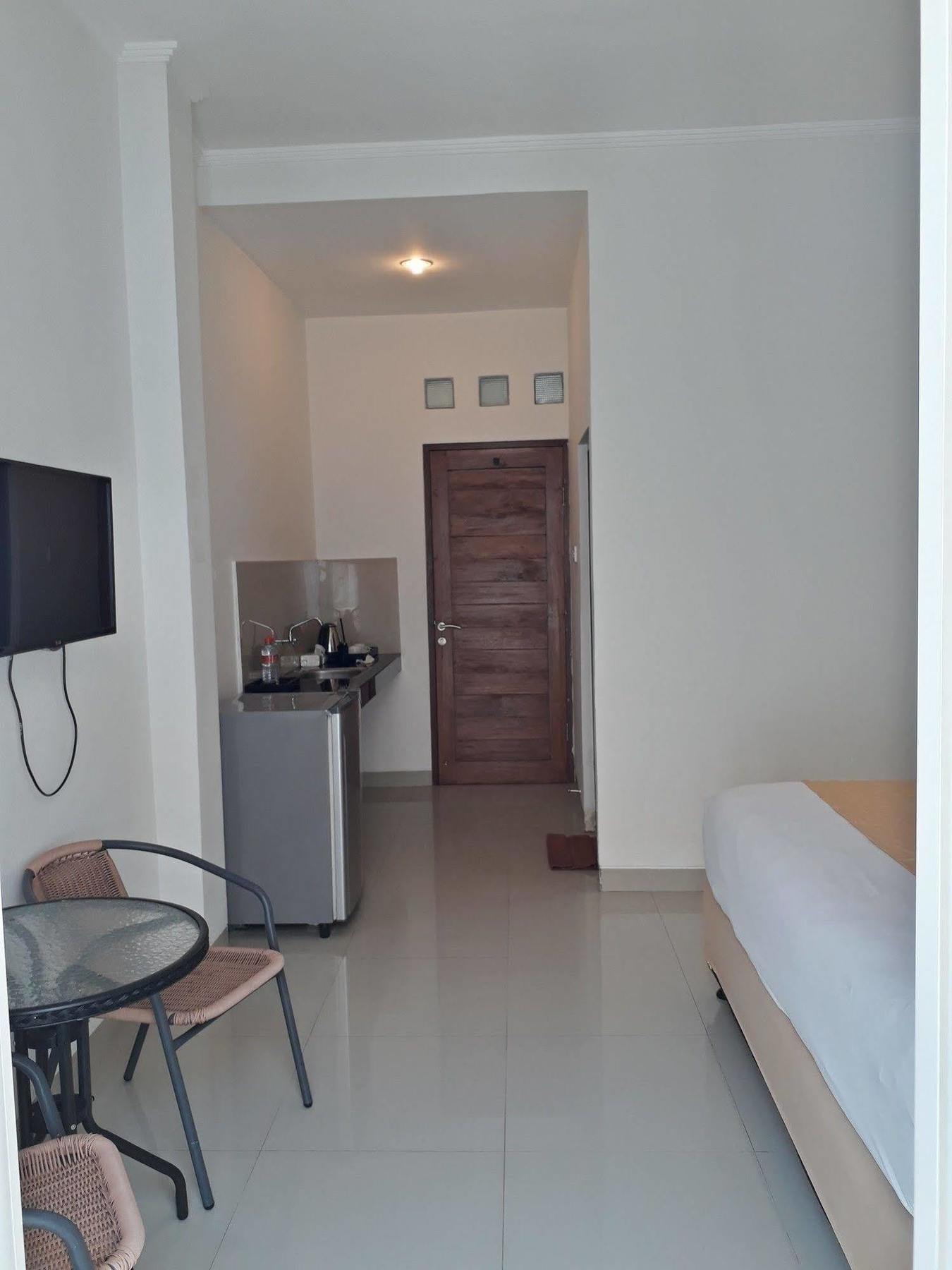 Kubu Anyar Hotel Kuta Lombok Exteriör bild